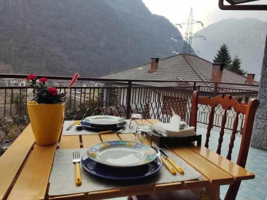 Casa Vacanza Il Corbetto Di Michela & Matteo Locana Bagian luar foto